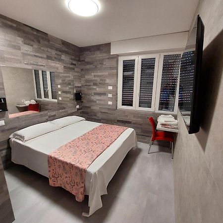 Hotel Pontenuovo Merone Ngoại thất bức ảnh